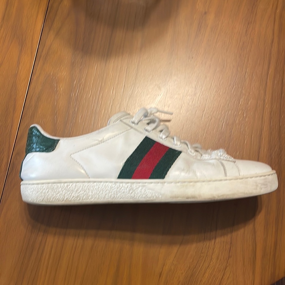 Gucci sneakers